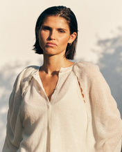 Carica l'immagine nel visualizzatore di Gallery, CARDIGAN CARNATION IN LANA CON DETTAGLI OPENWORK