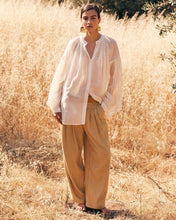 Carica l'immagine nel visualizzatore di Gallery, CAMICIA CULTURE IN PURO COTONE DOPPIO TINTO A PIGMENTO