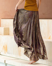 Carica l'immagine nel visualizzatore di Gallery, GONNA ISOLDE STAMPATA IN VISCOSA E LUREX