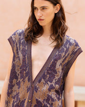 Carica l'immagine nel visualizzatore di Gallery, MAXI CARDIGAN MOVI IN FILATO ITALIANO LUREX E VISCOSA