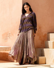 Carica l'immagine nel visualizzatore di Gallery, MAGLIA MOVIK IN FILATO ITALIANO E SCOLLO A V