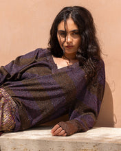 Carica l'immagine nel visualizzatore di Gallery, MAGLIA MOVIK IN FILATO ITALIANO E SCOLLO A V