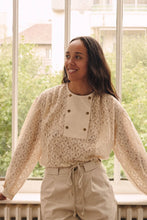 Carica l'immagine nel visualizzatore di Gallery, BLUSA CENDRE IN PIZZO
