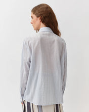 Carica l'immagine nel visualizzatore di Gallery, CAMICIA CIANTA CON JABOT