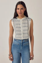 Carica l'immagine nel visualizzatore di Gallery, BLUSA SMANICATA IRINA IN GARZA DI COTONE RICAMATA