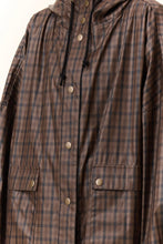 Carica l'immagine nel visualizzatore di Gallery, PONCHO VANNAH CHECK