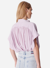 Carica l'immagine nel visualizzatore di Gallery, BLUSA CORY IN PURA SETA