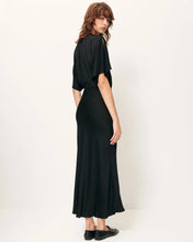 Carica l'immagine nel visualizzatore di Gallery, ABITO ELLITA IN DOPPIO SEERSUCKER