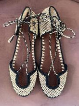 Carica l'immagine nel visualizzatore di Gallery, SANDALO NINA IN RAFFIA CROCHET