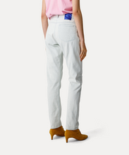 Carica l'immagine nel visualizzatore di Gallery, PANTALONE 5 TASCHE BOYFRIEND