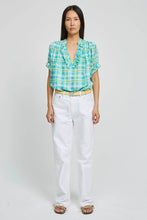 Carica l'immagine nel visualizzatore di Gallery, BLUSA DIDA MOTIVO CHECK TURCHESE E ROUCHE IN COTONE
