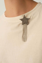 Carica l&#39;immagine nel visualizzatore di Gallery, SPILLA STELLA FILANTE NEW YORK
