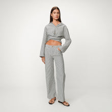 Carica l'immagine nel visualizzatore di Gallery, PANTALONE CULOTTE CROPPED IN LINO "FISHERMAN STRIPES"
