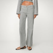 Carica l'immagine nel visualizzatore di Gallery, PANTALONE CULOTTE CROPPED IN LINO "FISHERMAN STRIPES"
