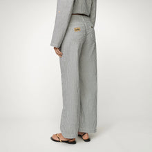 Carica l'immagine nel visualizzatore di Gallery, PANTALONE CULOTTE CROPPED IN LINO "FISHERMAN STRIPES"
