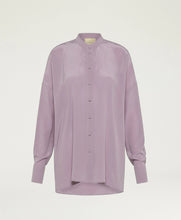 Carica l&#39;immagine nel visualizzatore di Gallery, CAMICIA HANNAH IN CRÊPE DE CHINE SETA SANDWASH
