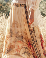 Carica l&#39;immagine nel visualizzatore di Gallery, GONNA AVERLY CON STAMPA BAROCCA IN CHIFFON DI VISCOSA
