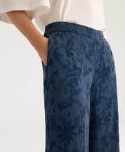 Carica l'immagine nel visualizzatore di Gallery, PANTALONI MARAJO IN CUPRO JACQUARD
