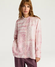 Carica l'immagine nel visualizzatore di Gallery, CAMICIA MESILLA IN TWILL DI SETA STAMPATO
