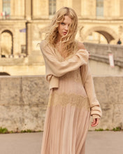Carica l'immagine nel visualizzatore di Gallery, ABITO DOMENICA IN CHIFFON E INSERTI IN PIZZO
