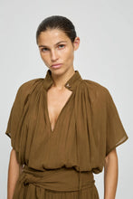 Carica l'immagine nel visualizzatore di Gallery, CAMICIA WHEELESS IN COTONE SEERSUCKER
