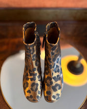 Carica l'immagine nel visualizzatore di Gallery, STIVALETTO LAMINATO “my alma”
