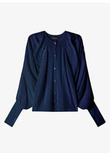 Carica l&#39;immagine nel visualizzatore di Gallery, CARDIGAN CARNATION IN LANA CON DETTAGLI OPENWORK
