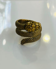 Carica l&#39;immagine nel visualizzatore di Gallery, ANELLO SERPENTE
