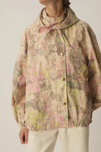 Carica l'immagine nel visualizzatore di Gallery, PARKA IMPERMEABILE YLANG BOUQUET
