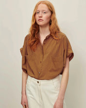 Carica l'immagine nel visualizzatore di Gallery, CAMICIA SMANICATA CAMILLE

