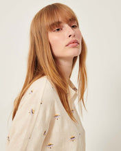 Carica l&#39;immagine nel visualizzatore di Gallery, CAMICIA BOTENZO IN COTONE GARZATO CON MOTIVO FLOREALE
