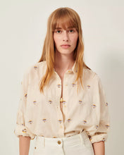 Carica l&#39;immagine nel visualizzatore di Gallery, CAMICIA BOTENZO IN COTONE GARZATO CON MOTIVO FLOREALE
