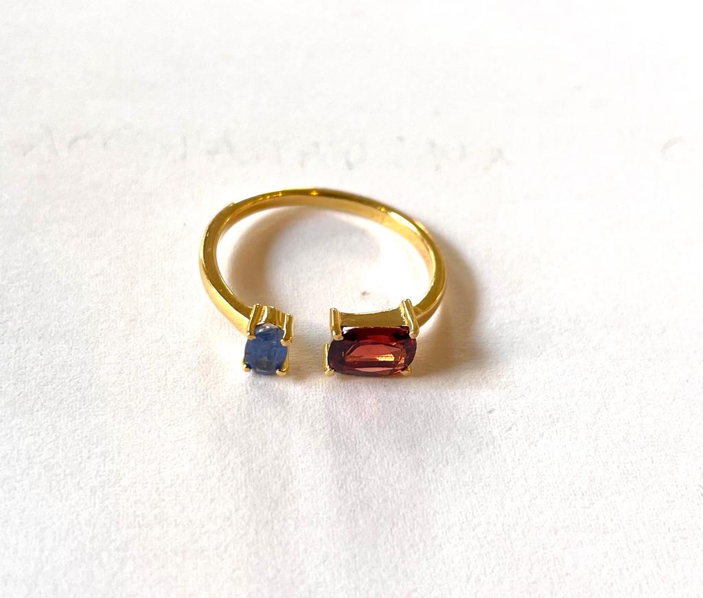 ANELLO APERTO CON PIETRE SEMI PREZIOSE