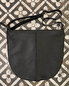 BORSA  A TRACOLLA URBINO